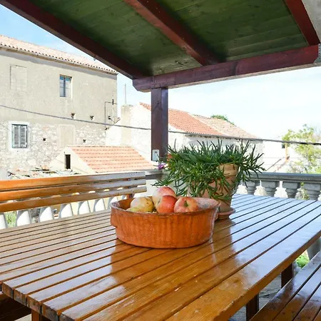 Pia Apartament *