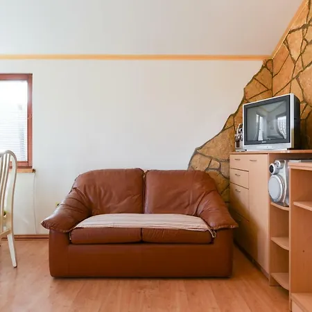 Apartament Pia Sali